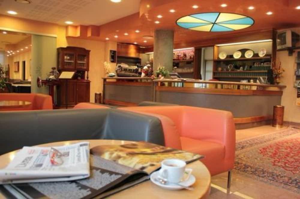 Hotel Eden Valeggio sul Mincio Eksteriør bilde