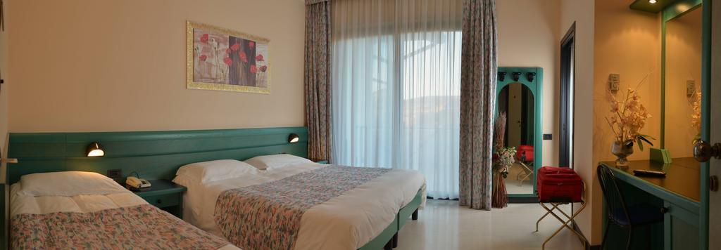 Hotel Eden Valeggio sul Mincio Eksteriør bilde